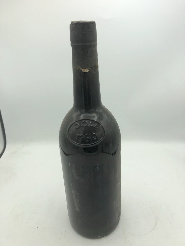 1980 Dow Vintage Port 
