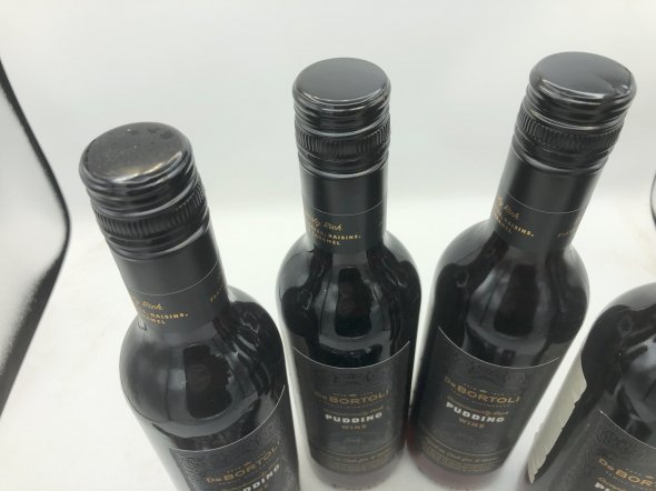 De Bortoli, Sumptuously Rich Pudding Wine, Riverina Aged 8 YEARS