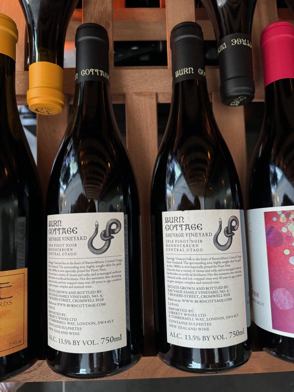 Burn Cottage, Sauvage Vineyard, Pinot Noir, Central Otago