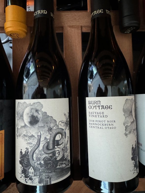 Burn Cottage, Sauvage Vineyard, Pinot Noir, Central Otago