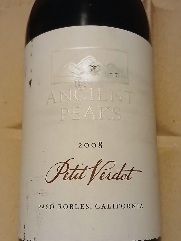 Ancient peaks  petit  verdot paso robles 