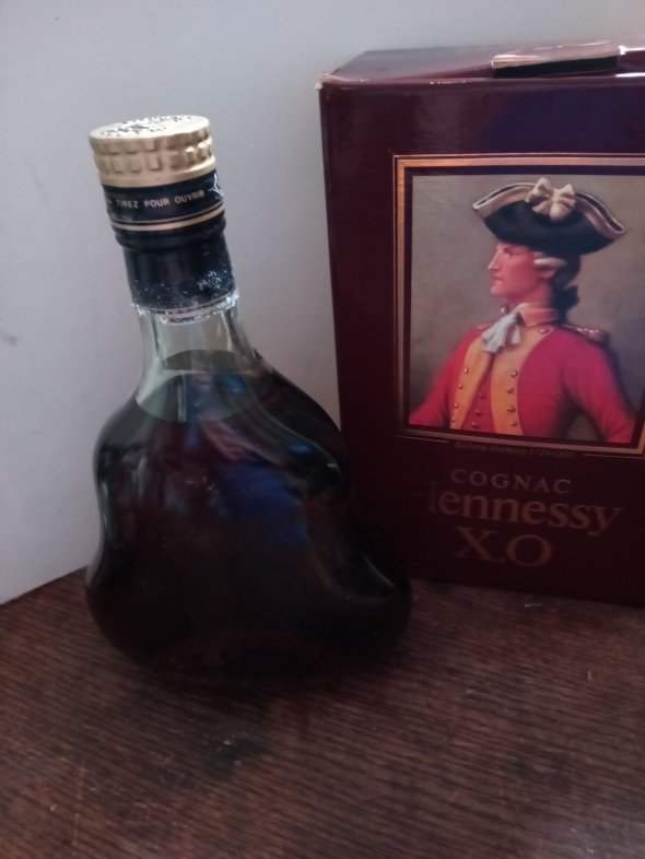 Hennessy X.O. cognac