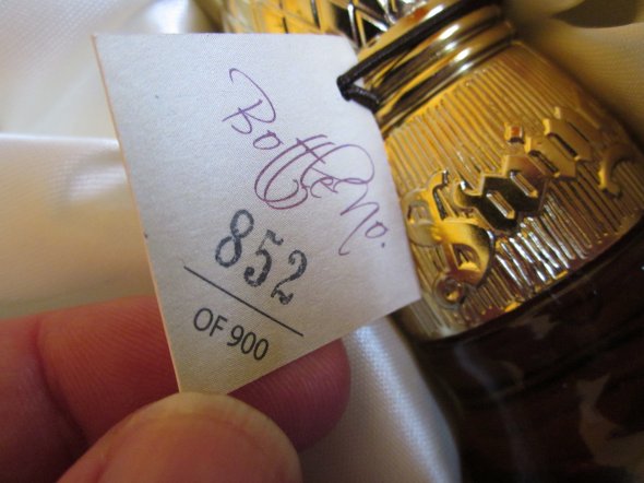 Johnnie Walker Diageo Thank You Hill Street Decanter 2012 V.Rare