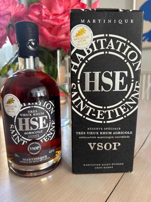 HSE Habitation saint &Eacute;tienne , r&eacute;serve sp&eacute;ciale , tr&egrave;s vieux rhum agricole VSOP