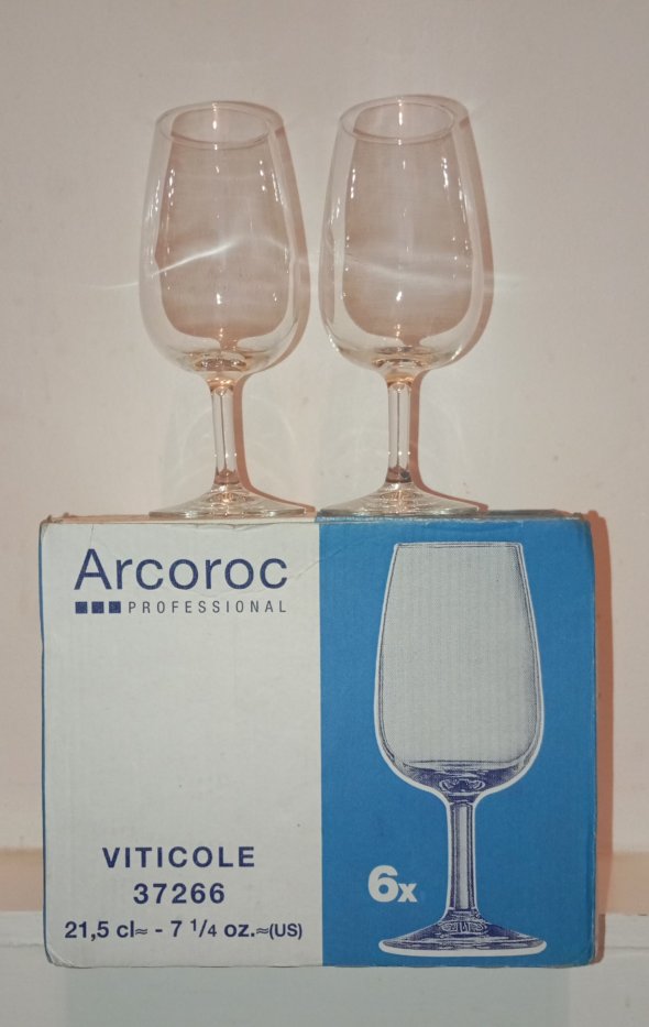 12 ISO Tasting glasses