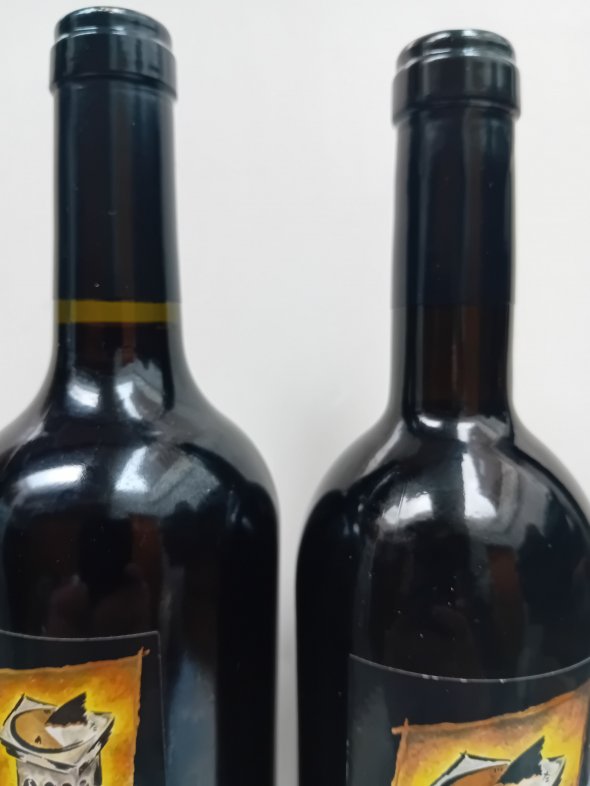 Pair of Noon Reserve wines. 1998 Cabernet Sauvignon & 2004 Shiraz, both 98 points Robert Parker.