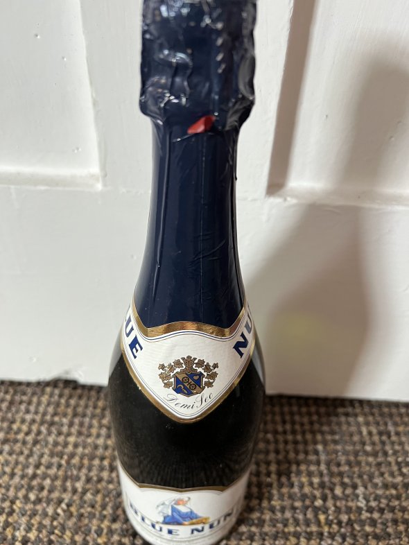 Blue Nun Sparkling