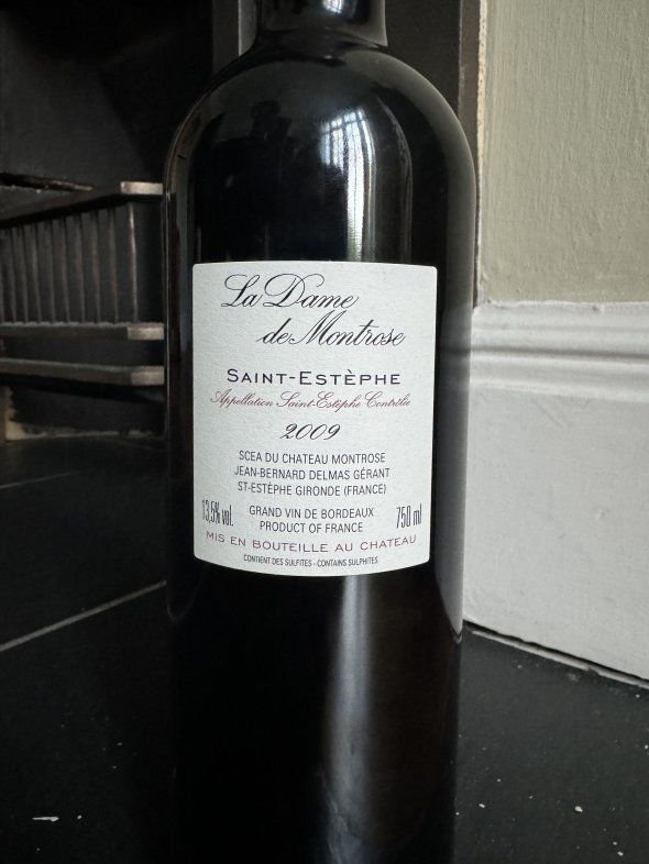 La Dame de Montrose, Saint-Estephe