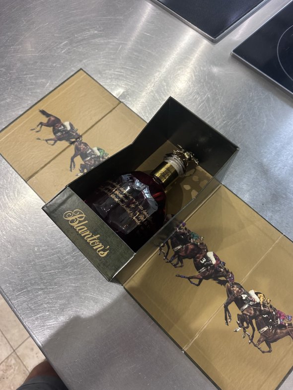 Blantons, Straight Bourbon Whiskey Gold Edition Single Barrel