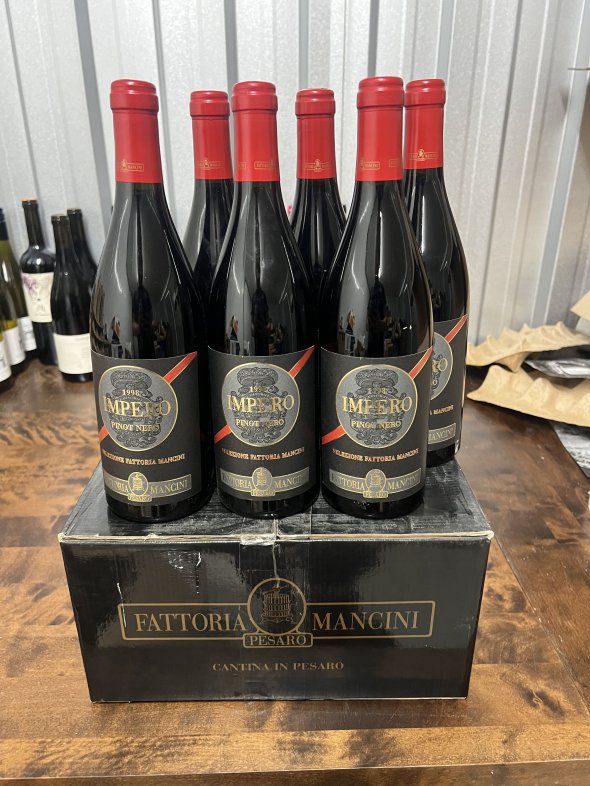 Impero, pinot Nero, Fattoria Mancini