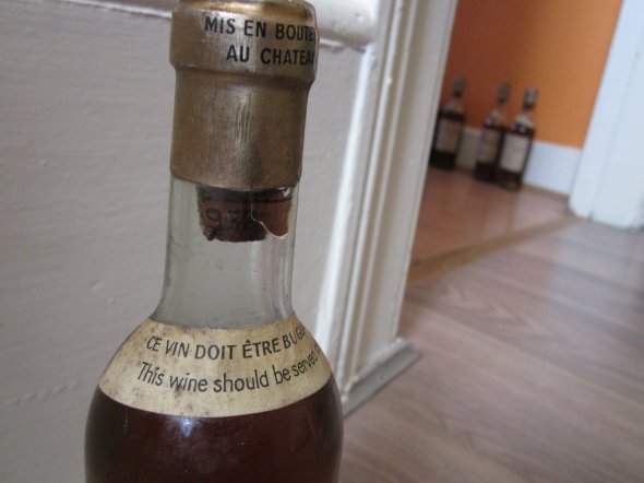  Half Bottle of Chateau Laville Haut-Brion Cru Classe, Pessac-Leognan 1962