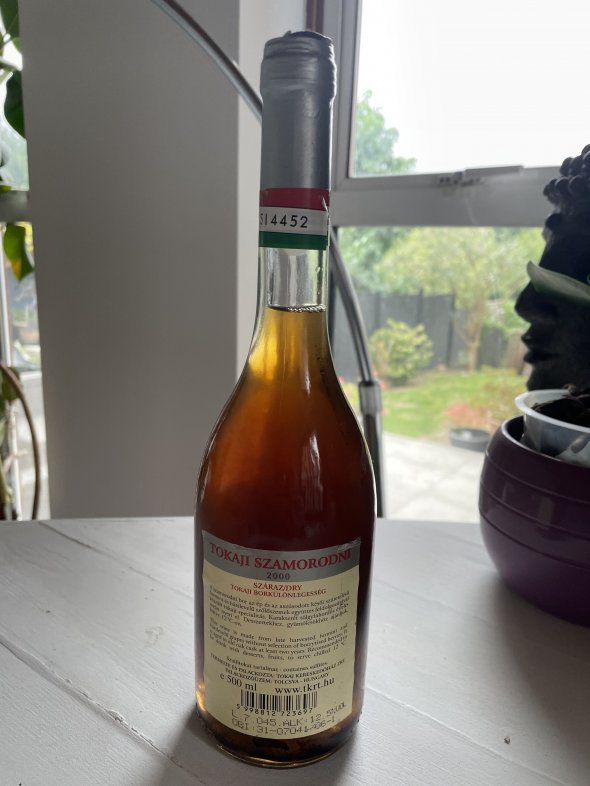 Kereskedohaz, Szamorodni szaraz Tokaj