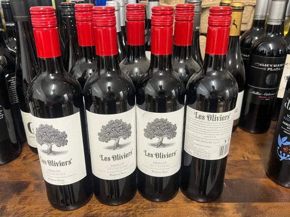 Les Oliviers Merlot - Mourvedre 