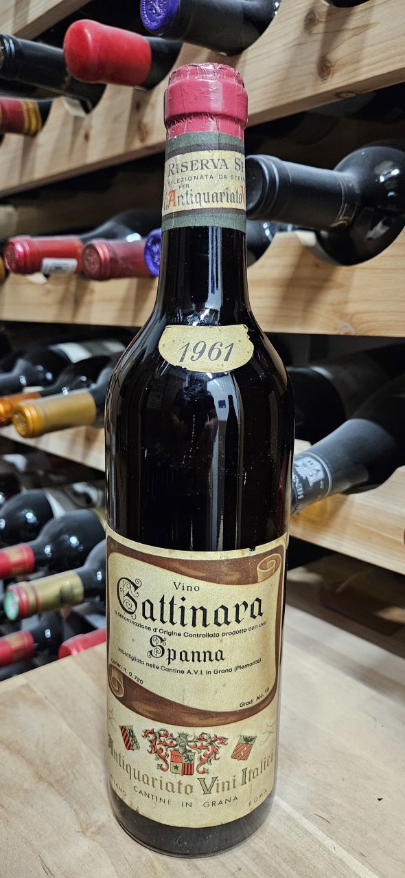 Cantine Antiquariato Vini Italici Gattinara Spanna Riserva Especiale 