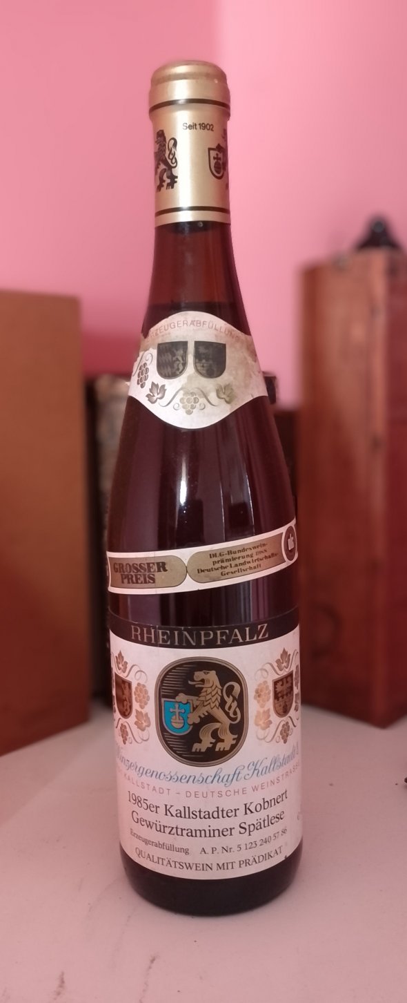 KALLSTADTER KOBNERT GEW&Uuml;RZTRAMINER SPATLESE 