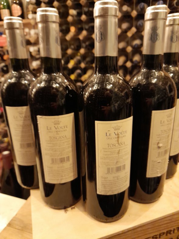 2015 Le Volte dell Ornellaia (92 points JS)