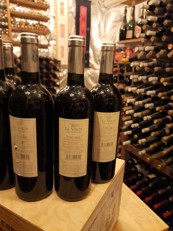 2015 Le Volte dell Ornellaia (92 points JS)