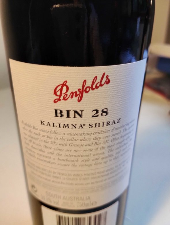 Penfolds, Bin 28 Kalimna Shiraz, South Australia