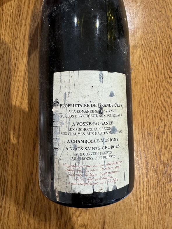 Vosne Roman&eacute;e les hautes maizieres domaine Arnoux 