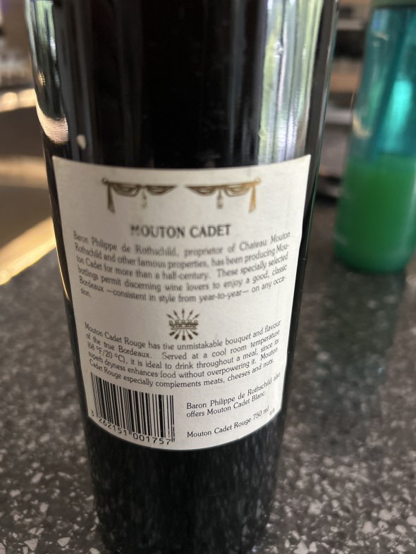 Mouton Cadet, Bordeaux