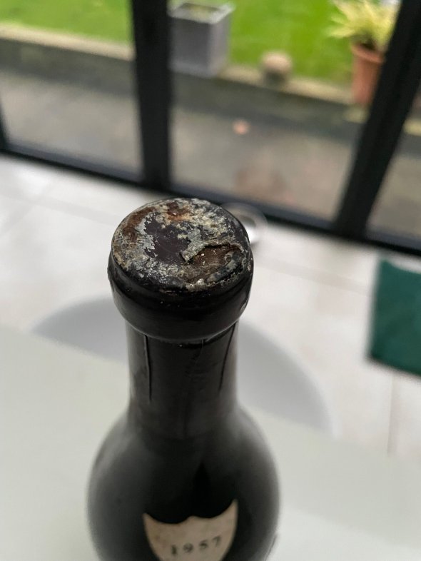 Vosne Romanee Burgundy - David Sandeman & Sons Ltd.