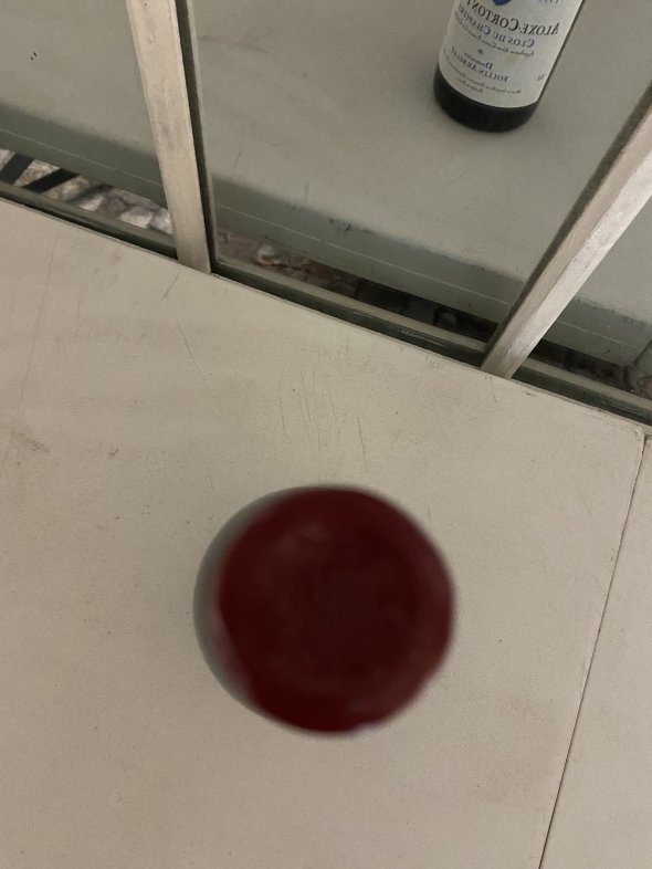 Domaine Follin Arbelet, Aloxe-Corton Premier Cru, Clos du Chapitre