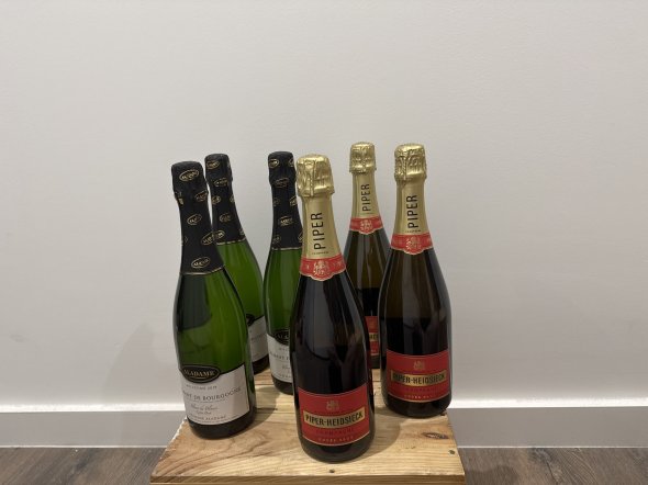 Lot of 3 piper Heidsieck 75cl brut non vintage & 3 cremant de Bourgogne Aladame 2019