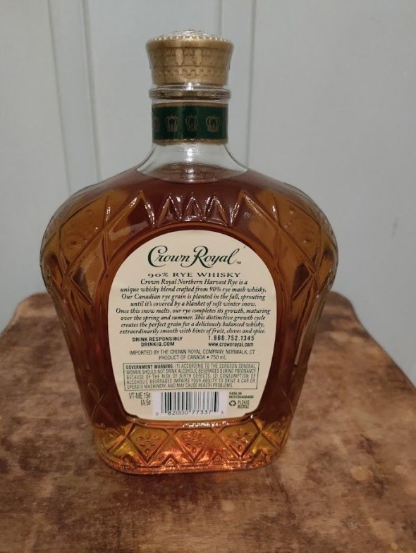Crown Royal, Blended 90% Rye Northern Harvest