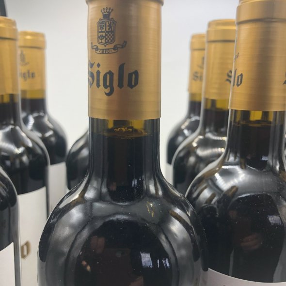 Siglo 2001 Vino De Autor Familia Fernandez De Manzanos Rioja