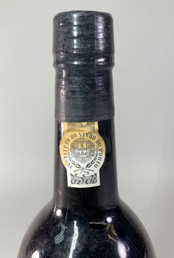 DOW's 1977 Silver Jubilee Vintage Port