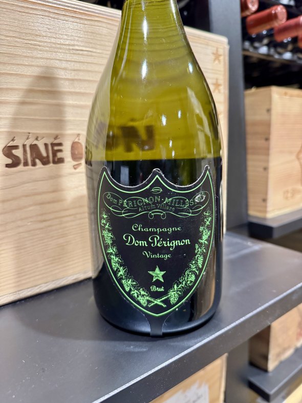 Dom Perignon, Luminous