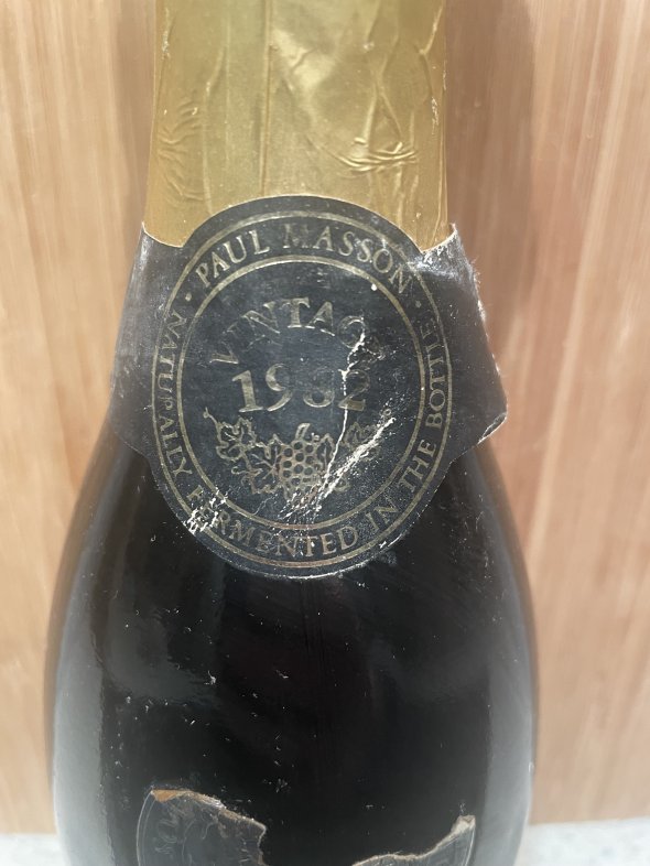 Paul Masson Champagne