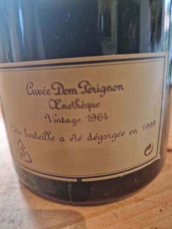 Dom Perignon, Oenotheque