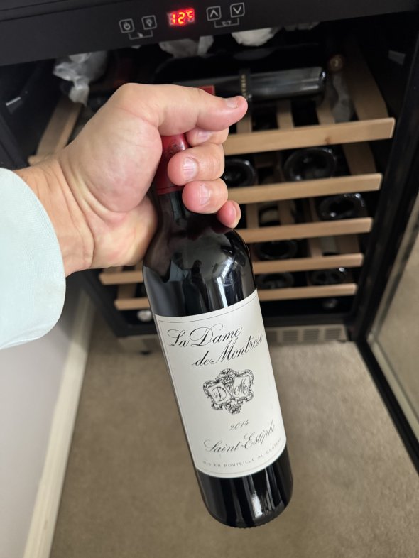 La Dame de Montrose, Saint-Estephe