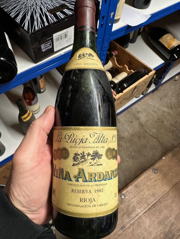 Rioja Alta, Vina Ardanza Reserva, Rioja