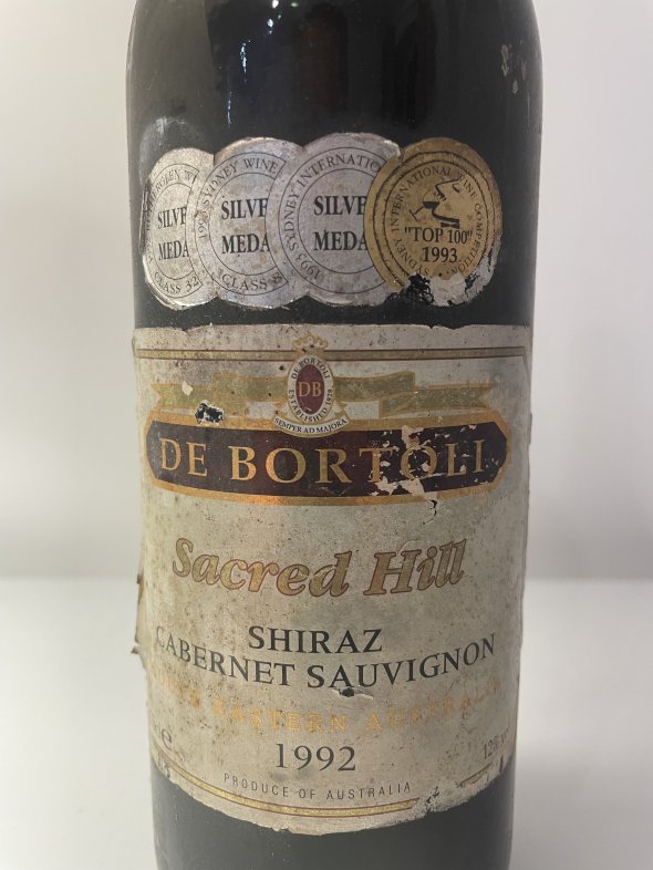 De Bortoli, Sacred Hill Cabernet Sauvignon Shiraz, South Eastern Australia