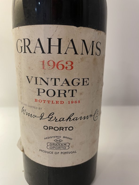 (The LEGENDARY) Grahams Vintage Port 96 POINTS - Robert Parker 