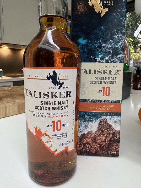 Talisker, Isle of Skye Single Malt 10YO, Islands
