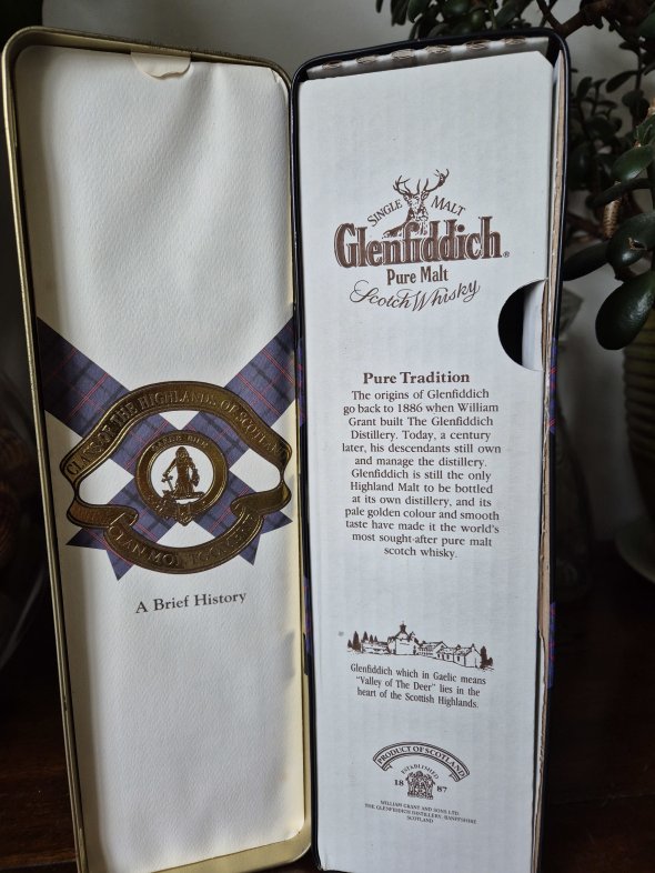 Glenfiddich Pure Malt Clan Montgomerie Scotch Whiskey