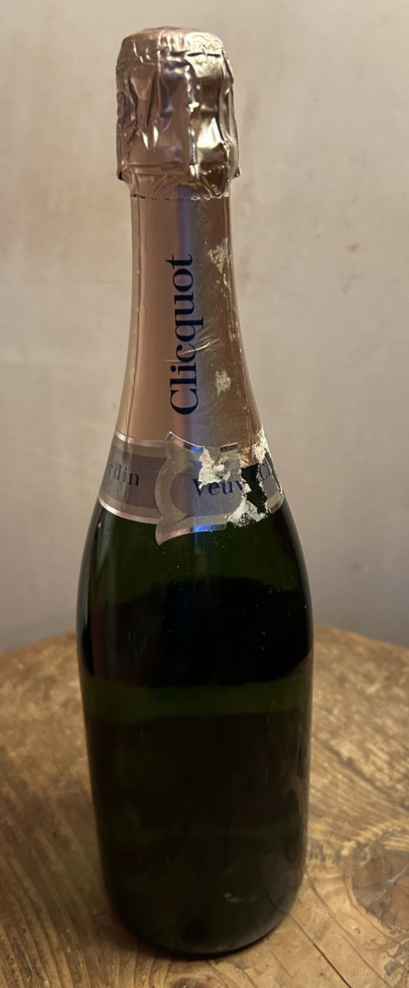 Veuve Clicquot Ponsardin Brut Royal Celebration Cuvee 