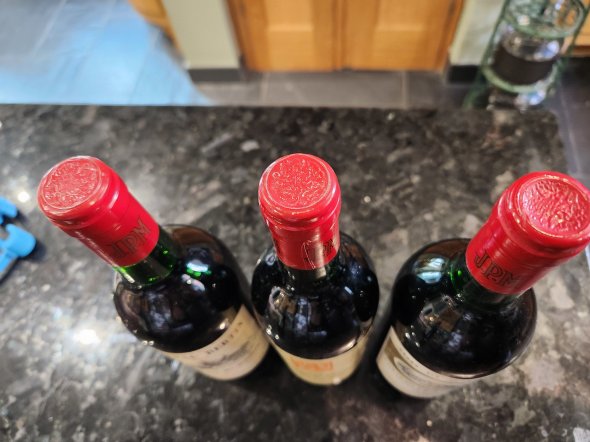 1985 Bordeaux (3 bottles) 