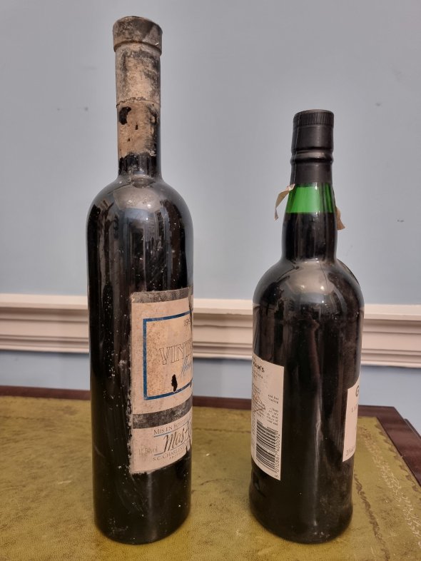 Mix port/sweet wine (2 bottles) Mas Amiel 1990 & Graham's Late Bottled Vintage Port 1991
