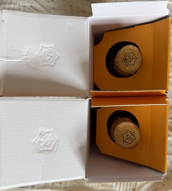 Veuve Clicquot, Yellow Label Brut