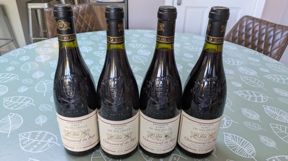 Mixed Lot (Chateauneuf du Pape, Gigondas, Cotes du Rhone, Vacqueyras)