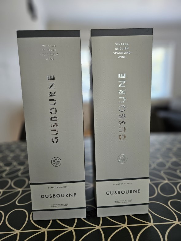 Gusbourne, Blanc de Blancs, England