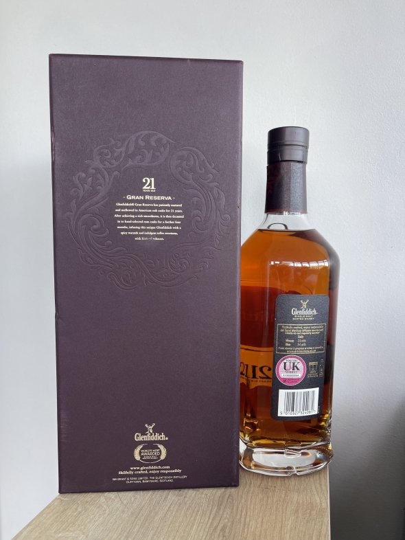 Glenfiddich, Single Malt Gran Reserva Cuban Rum Cash Finish 21YO, Speyside