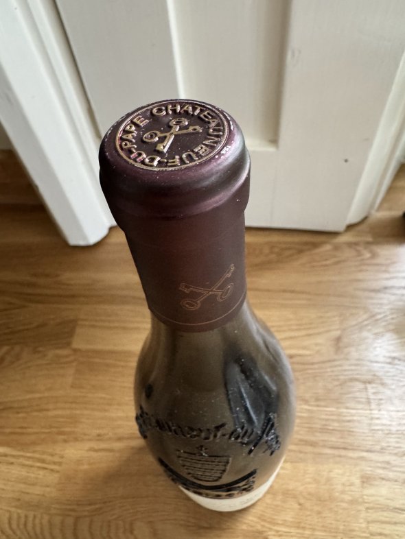 Famille Mayard, Chateauneuf-du-Pape, La Crau de Ma Mere Rouge