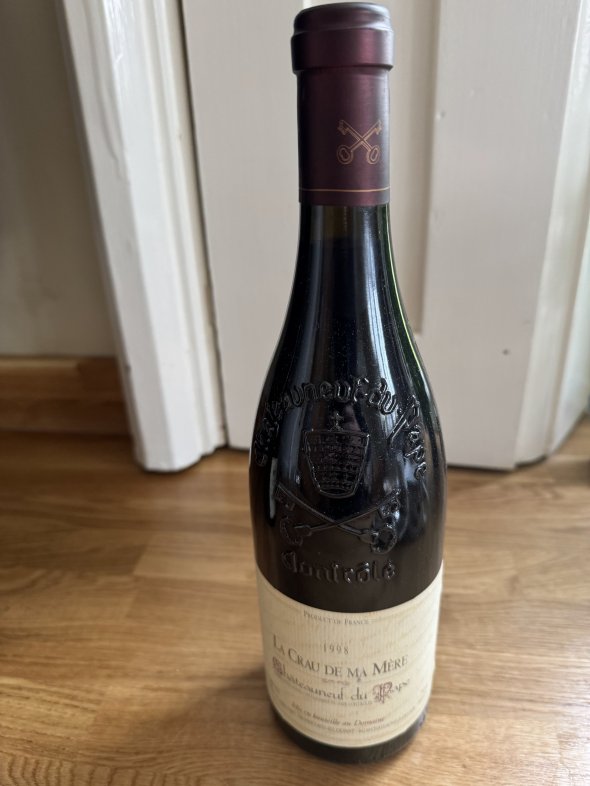 Famille Mayard, Chateauneuf-du-Pape, La Crau de Ma Mere Rouge