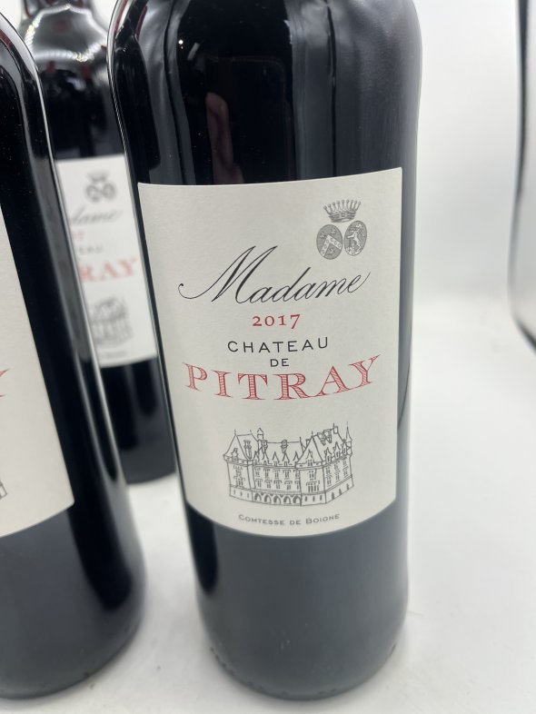 Madame, Chateau de Pitray, Castillon-Cotes de Bordeaux 2017