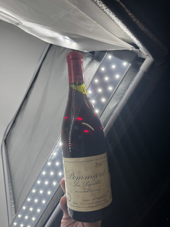 Domaine de Montille, Pommard Premier Cru, Les Pezerolles